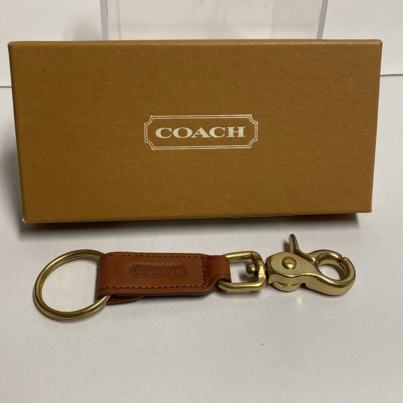 Tan Trigger Snap Key Fob - Picture 2 of 9